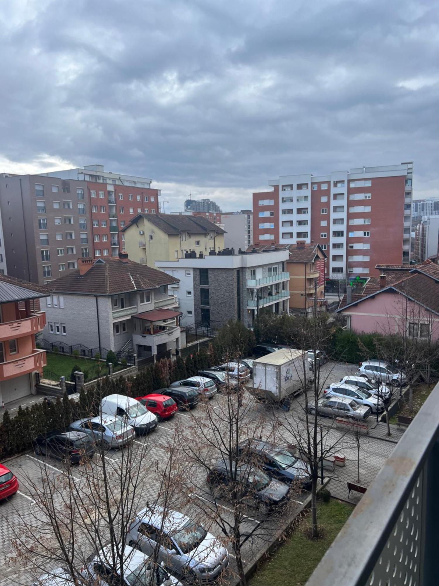 Prishtina Apartments Приштина Экстерьер фото
